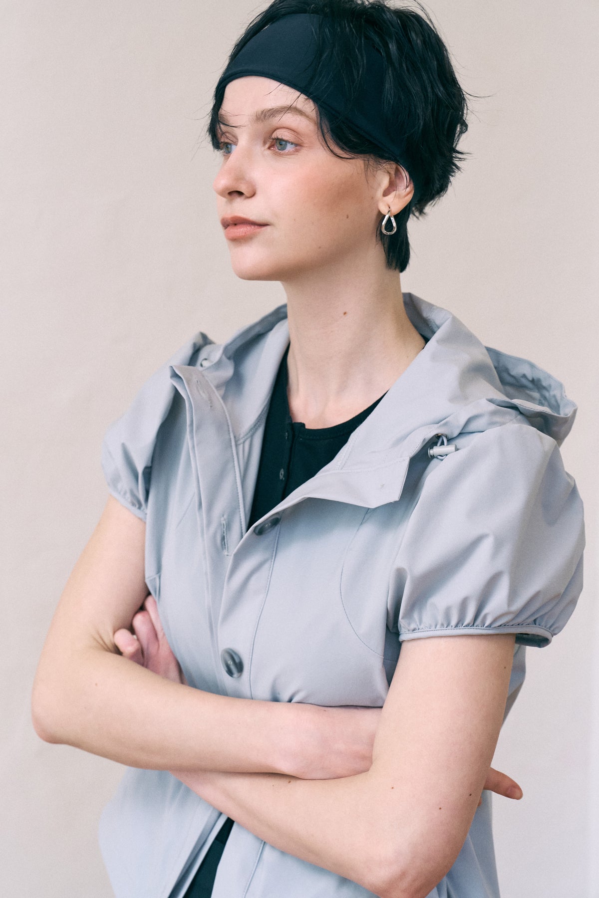 フード半袖防風ジャンパー（カーキ）