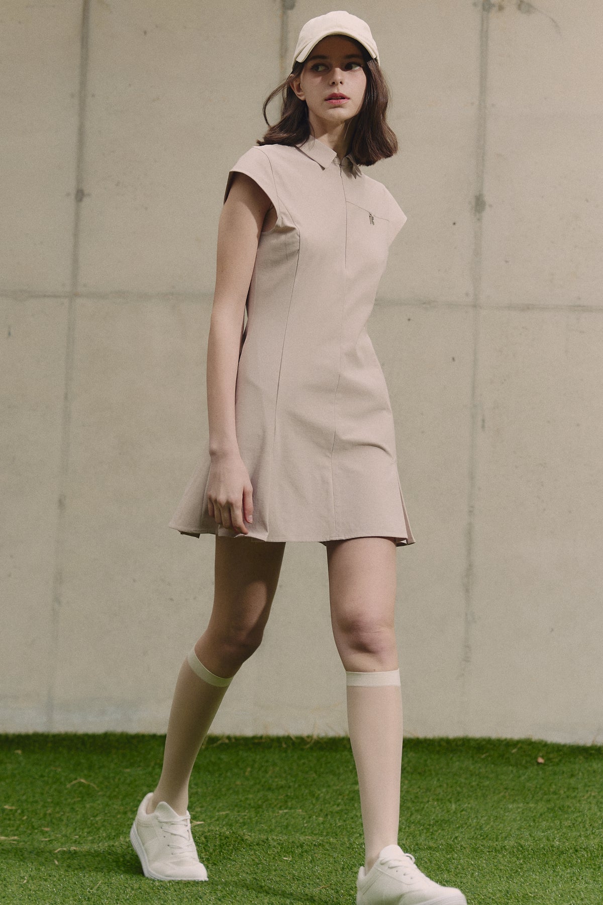 キャップ袖 ワンピース（ベージュ）