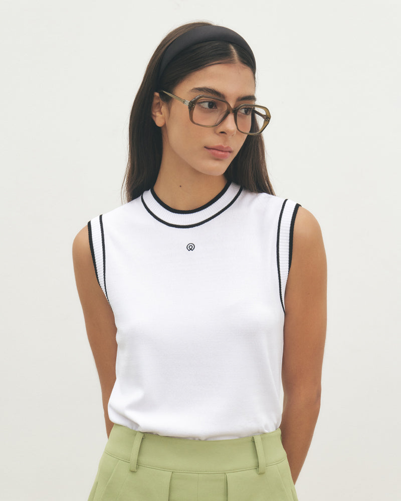 ノースリーブニット【WHITE】 – ELLIE